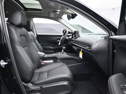 New 2026 Honda HR-V EX-L image 24