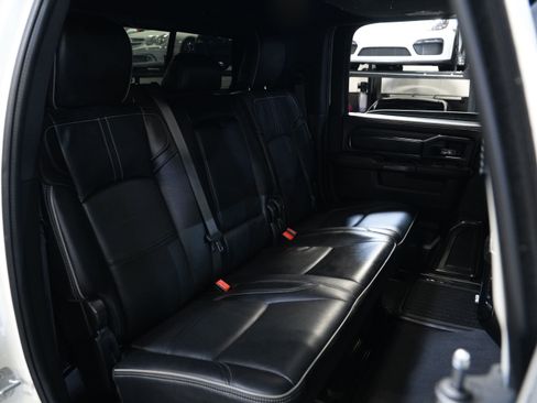 Used 2022 RAM 2500 Limited AWD/4WD image 40