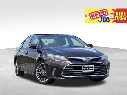 Used 2016 Toyota Avalon Limited w/ Toyota Safety Sense Package