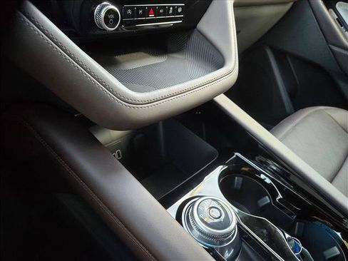 New 2026 Ford Explorer Platinum RWD image 14