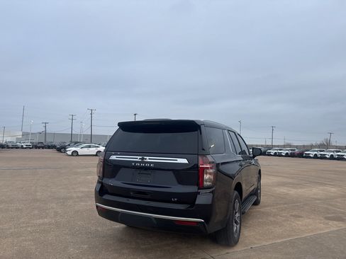 Used 2022 Chevrolet Tahoe LT w/ Luxury Package image 23