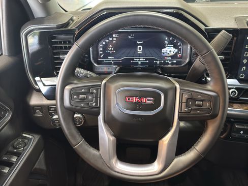 Used 2024 GMC Sierra 1500 Elevation AWD/4WD image 23
