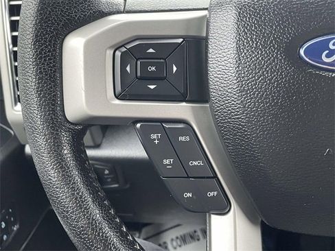 Used 2016 Ford F150 Lariat w/ Equipment Group 502A Luxury image 20