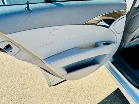 Used 2007 Mercedes-Benz E 350 Sedan image 41