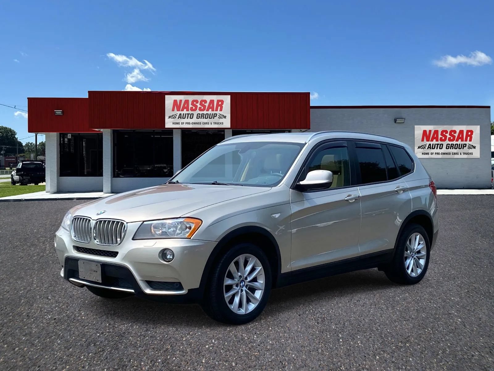 Used 2014 BMW X3 xDrive28i AWD/4WD image 1