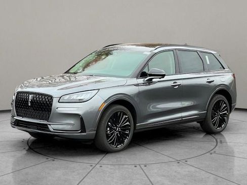 New 2026 Lincoln Corsair Grand Touring w/ Jet Appearance Package AWD/4WD image 3
