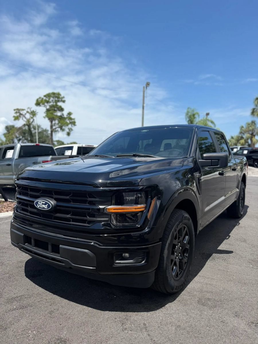 Used 2024 Ford F150 STX RWD image 1