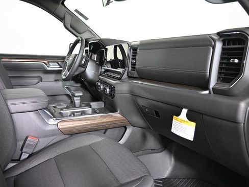 New 2026 Chevrolet Silverado 1500 LT w/ Z71 Off-Road Package image 19