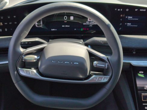 Used 2025 Lucid Air Grand Touring AWD/4WD image 18