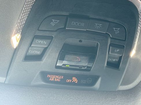 Used 2023 Toyota Corolla Cross LE image 30