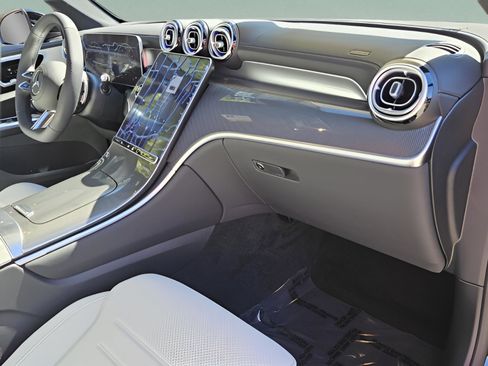 New 2026 Mercedes-Benz GLC 300 GLC 300 image 13