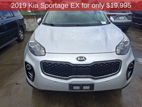 Used 2019 Kia Sportage EX w/ Option Group 040 AWD/4WD image 3