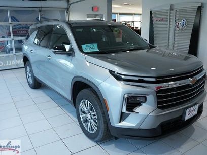 New 2026 Chevrolet Traverse LT w/ Driver Confidence Package