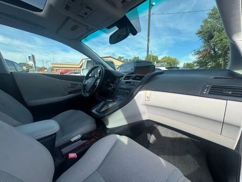 Used 2010 Lexus HS 250h Premium image 21