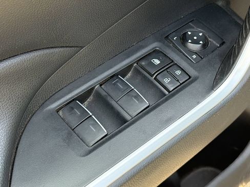 Used 2024 Toyota RAV4 XLE Premium FWD image 20