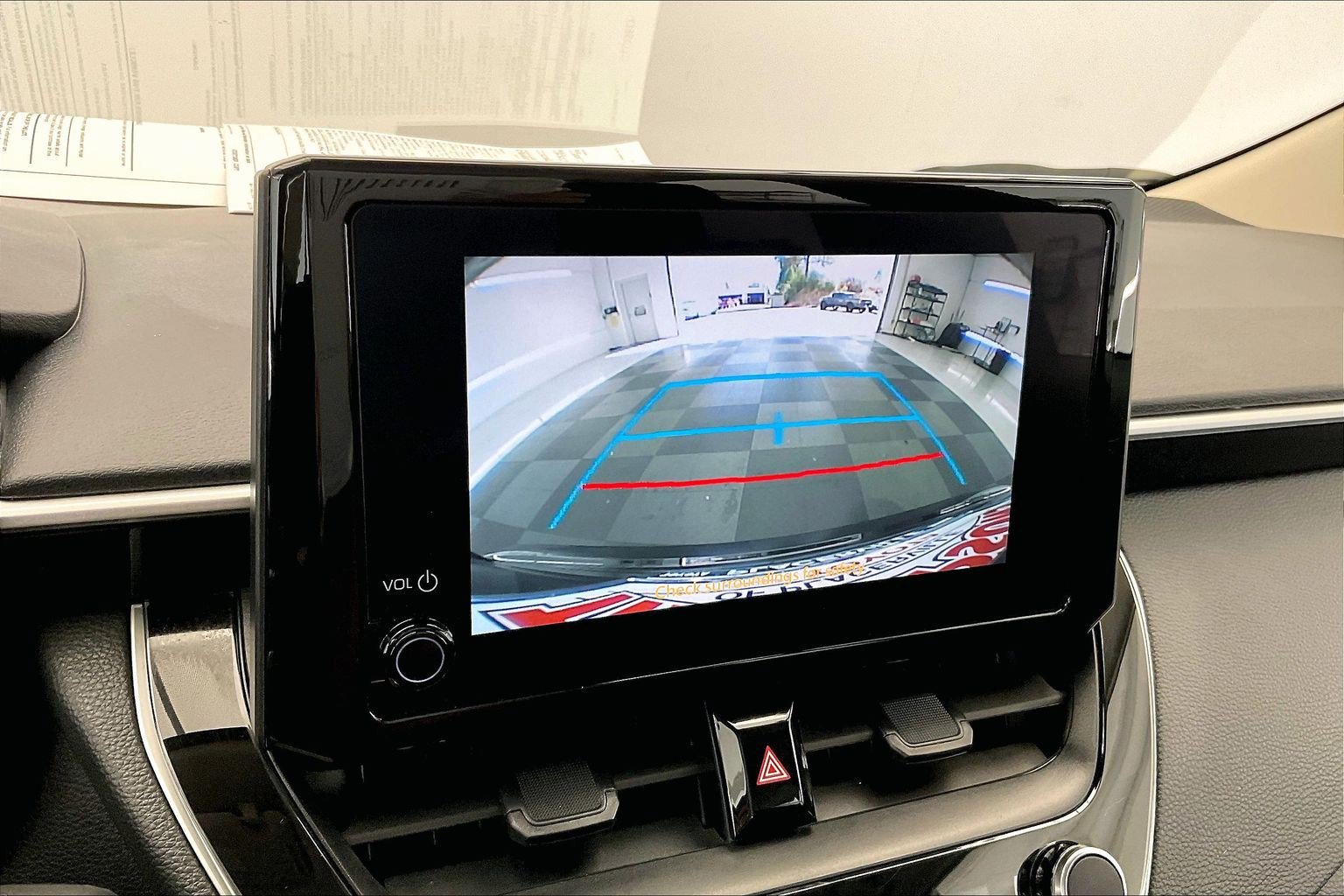 Used 2025 Toyota Corolla LE FWD image 24