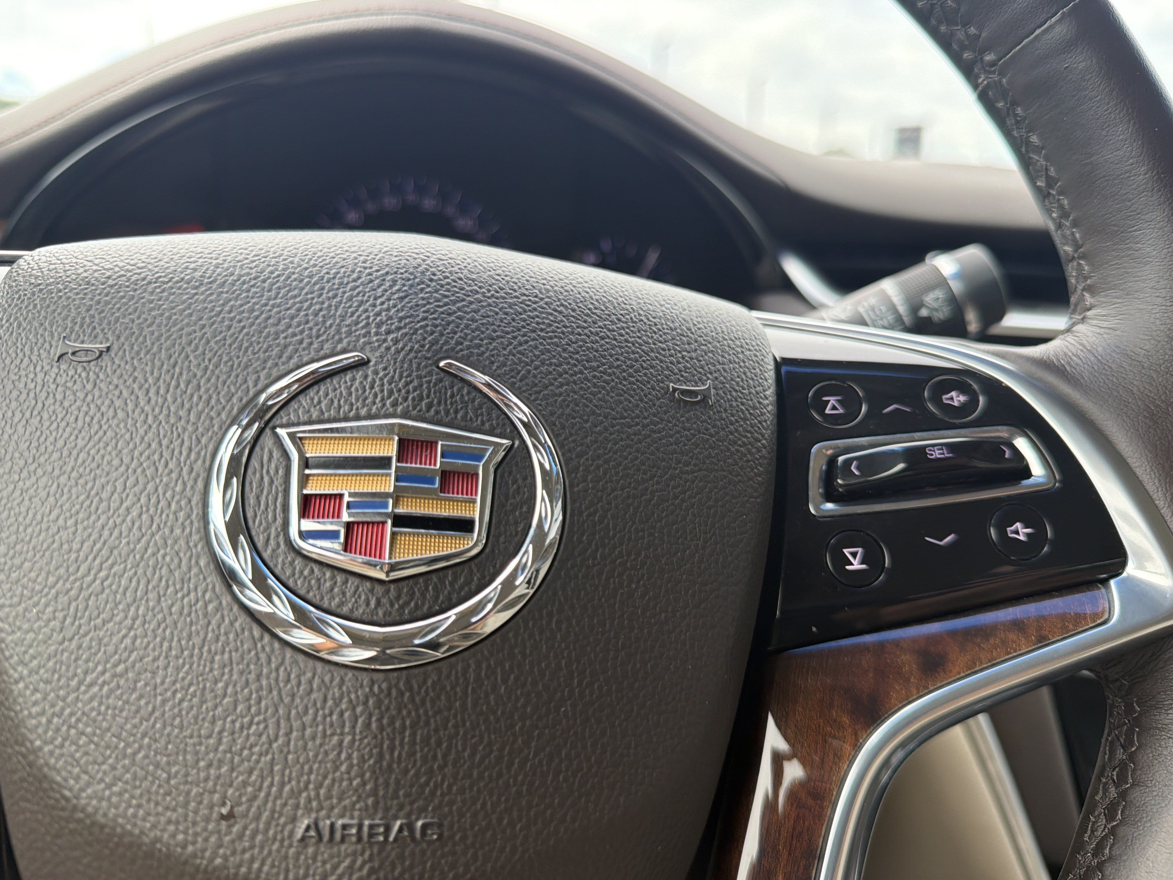 Used 2015 Cadillac XTS Luxury w/ Driver Awareness Package FWD image 27