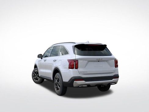 New 2026 Kia Sorento S AWD/4WD image 4