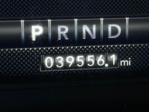 Used 2024 RAM 2500 Laramie image 13