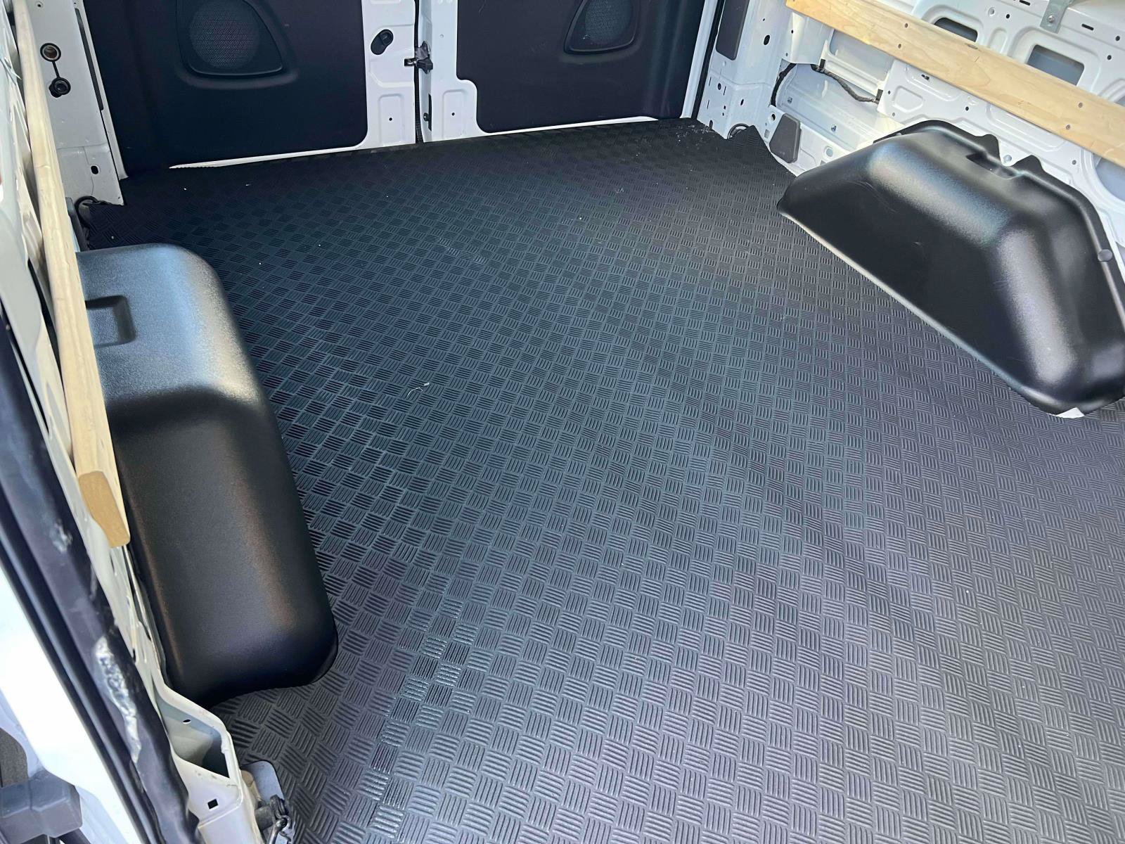 Used 2025 Ford Transit 250 Low Roof w/ Exterior Upgrade Package RWD image 20