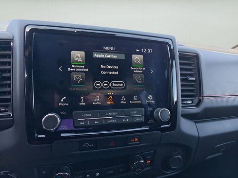 Used 2023 Nissan Frontier PRO-4X w/ Pro Convenience Package image 18