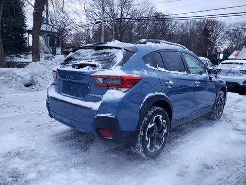 Used 2023 Subaru Crosstrek 2.5i Limited w/ Popular Package #2 image 3