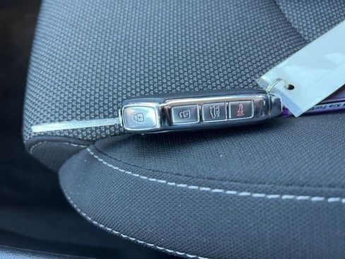 Certified 2024 Kia Forte LXS image 33