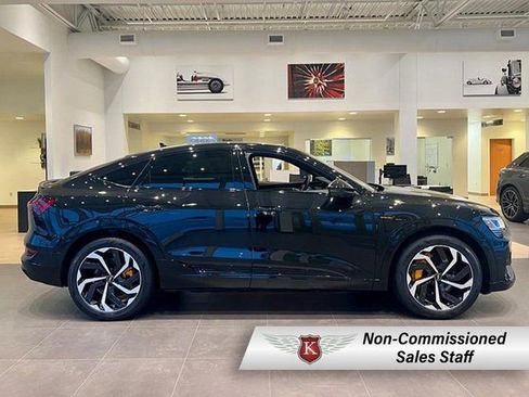 Used 2024 Jeep Grand Cherokee Altitude image 37