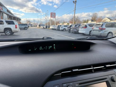 Used 2012 Toyota Prius Two image 47