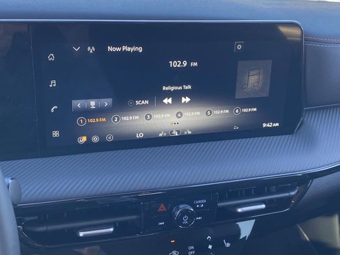 New 2026 Nissan Kicks SR w/ Cold Weather Package image 27