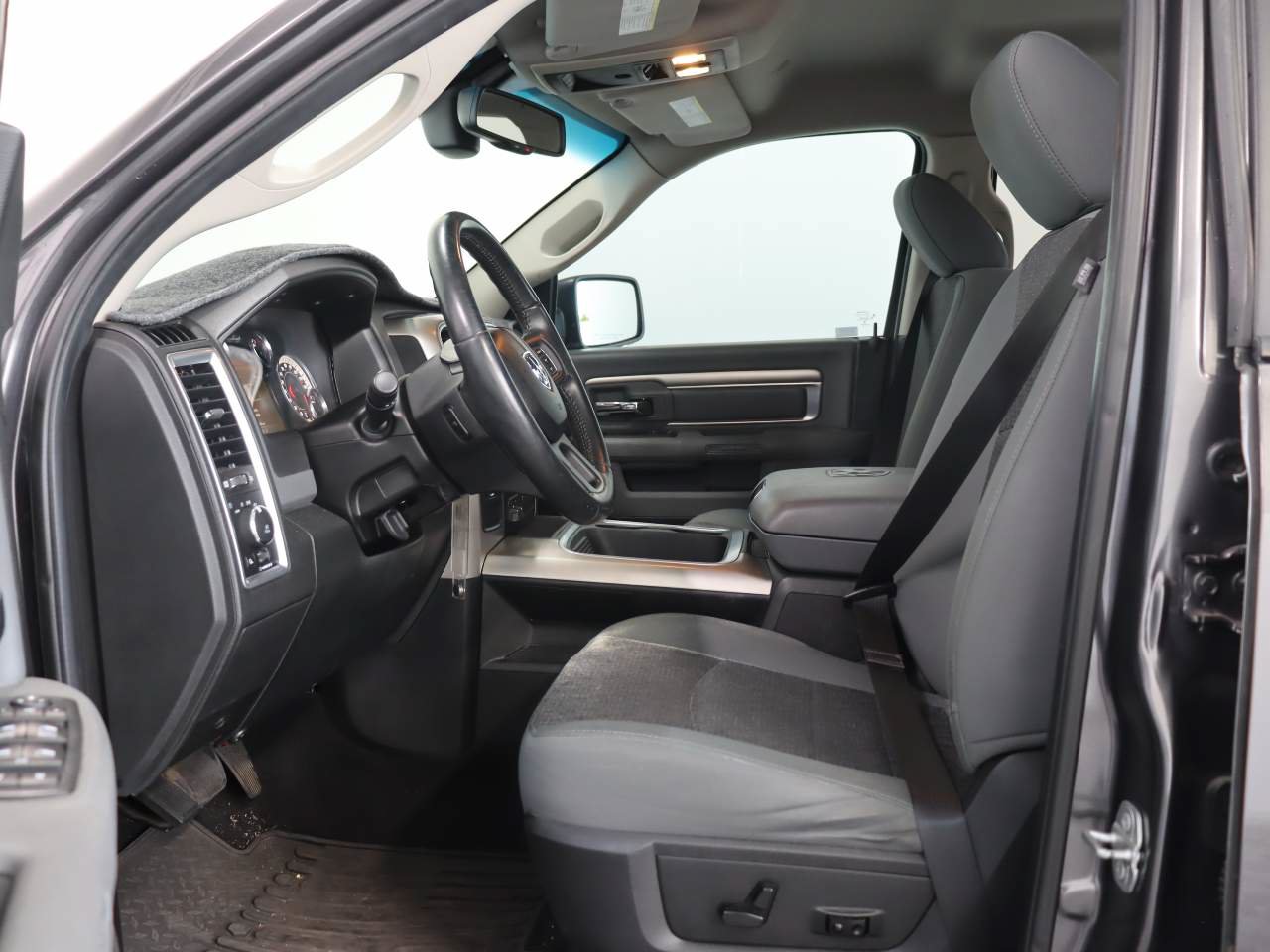 Used 2018 RAM 1500 Big Horn RWD image 8