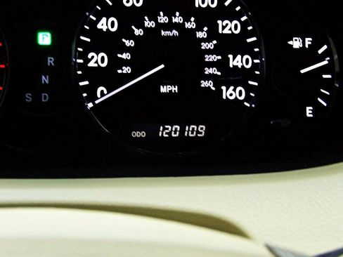 Used 2009 Toyota Avalon Limited FWD image 14