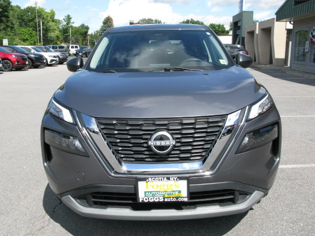 Used 2023 Nissan Rogue S AWD/4WD image 12