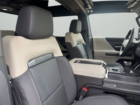 New 2026 GMC Hummer EV 2X image 12