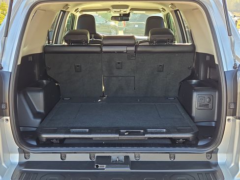 Used 2022 Toyota 4Runner TRD Sport image 12