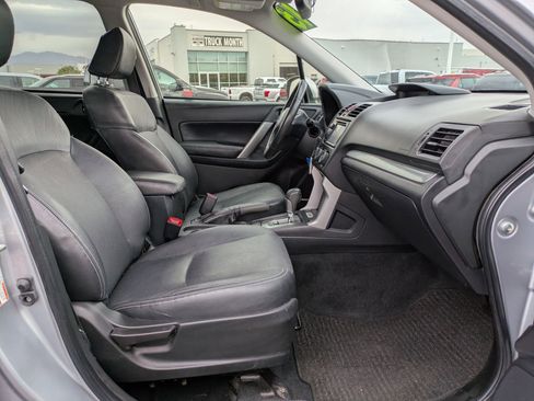 Used 2015 Subaru Forester 2.5i Limited image 29