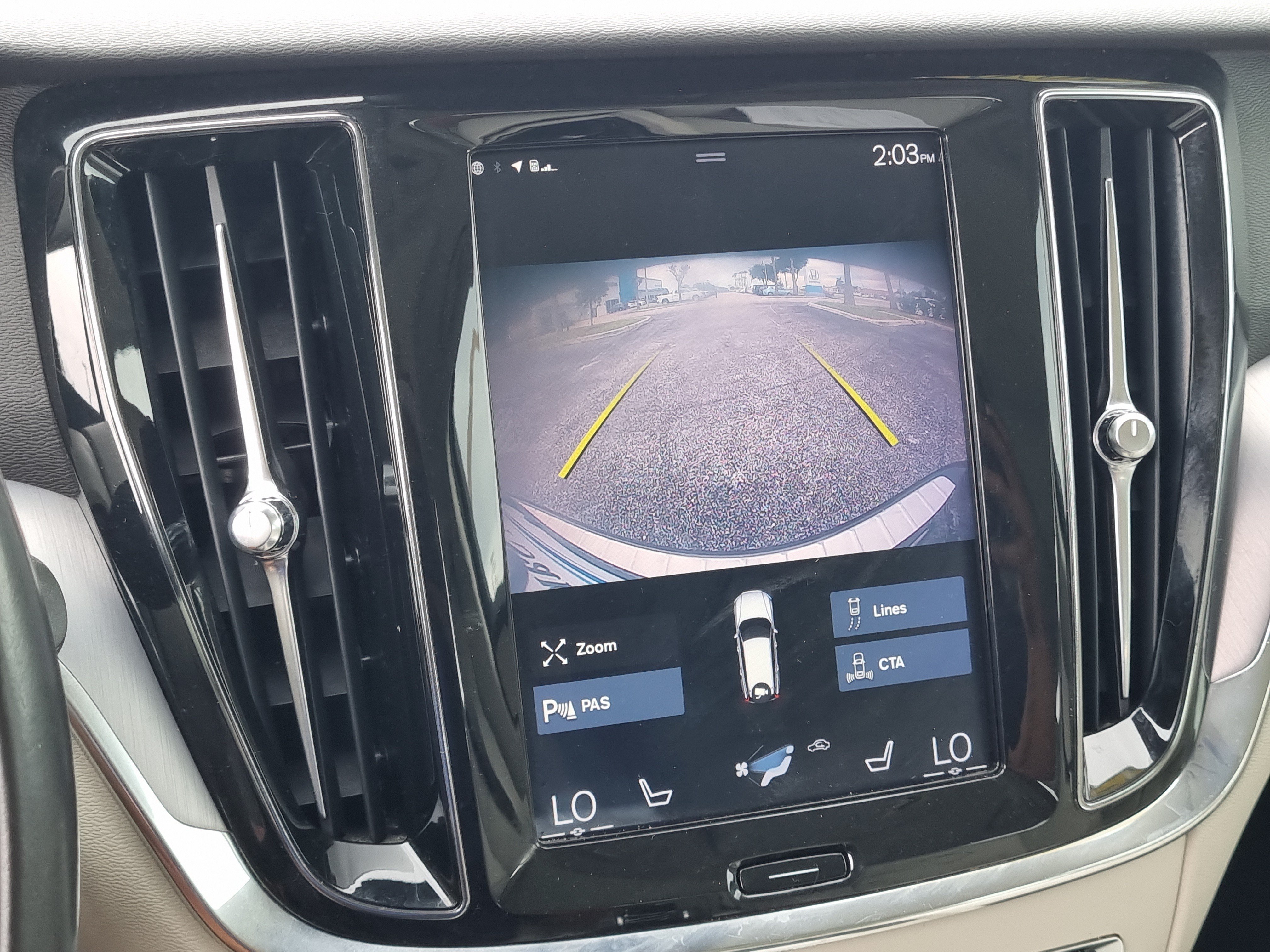 Used 2020 Volvo V60 T5 Momentum FWD image 30