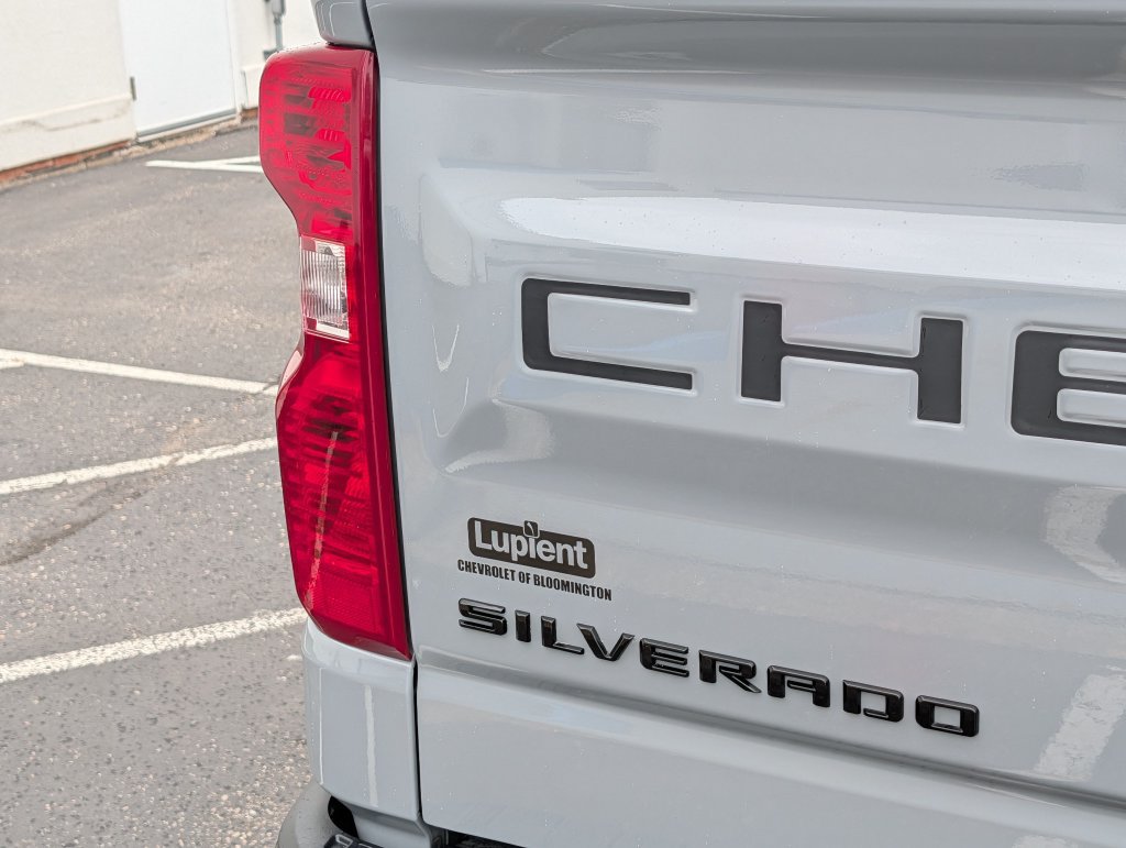 Used 2025 Chevrolet Silverado 1500 Custom Trail Boss w/ Turbomax Blackout Package AWD/4WD image 6