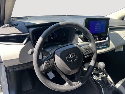 Used 2026 Toyota Corolla LE FWD image 10