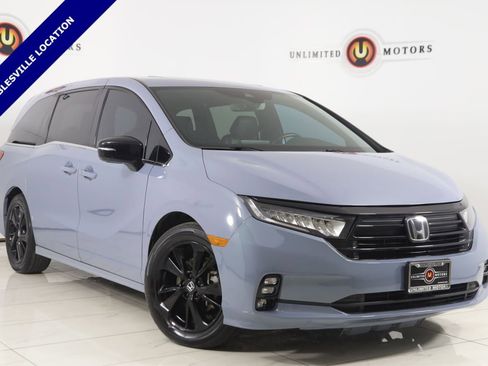 Used 2023 Honda Odyssey Sport image 1