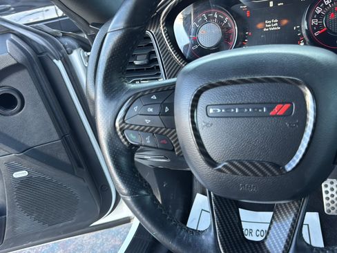 Used 2016 Dodge Challenger R/T w/ Blacktop Package RWD image 27