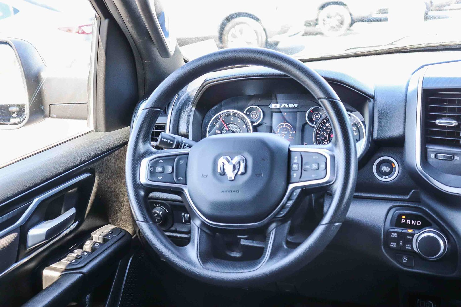 Used 2025 RAM 1500 Big Horn AWD/4WD image 16