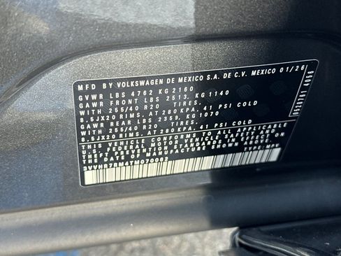 New 2026 Volkswagen Tiguan SE R-Line FWD image 23