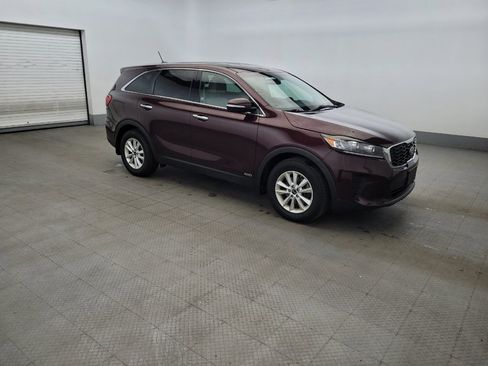 Used 2019 Kia Sorento AWD V6 image 11