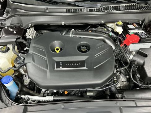 Used 2020 Lincoln MKZ AWD w/ Convenience Package image 24