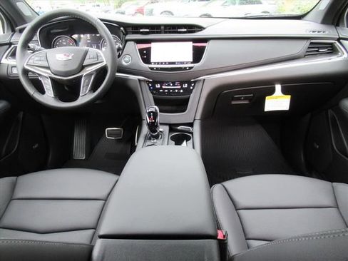 New 2026 Cadillac XT5 Sportv AWD/4WD image 11