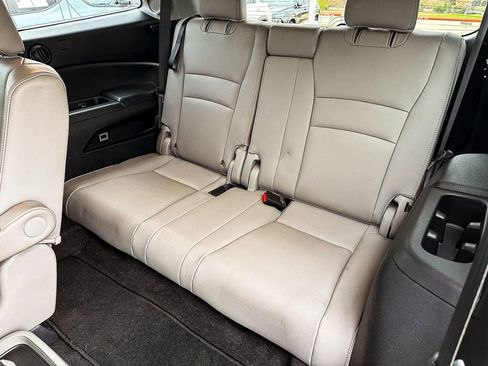Used 2017 Honda Pilot Elite image 31