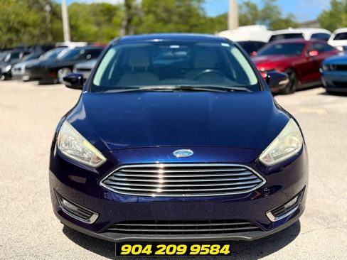 Used 2016 Ford Focus Titanium w/ Exterior Protection Package FWD image 9