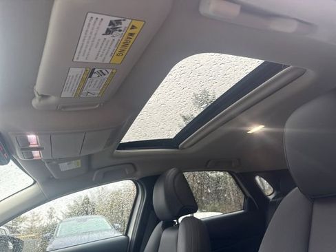 Used 2021 MAZDA CX-30 AWD 2.5 S w/ Premium Package image 21