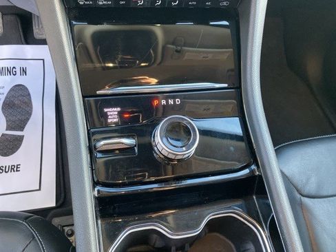 Used 2023 Jeep Grand Cherokee L Limited image 17